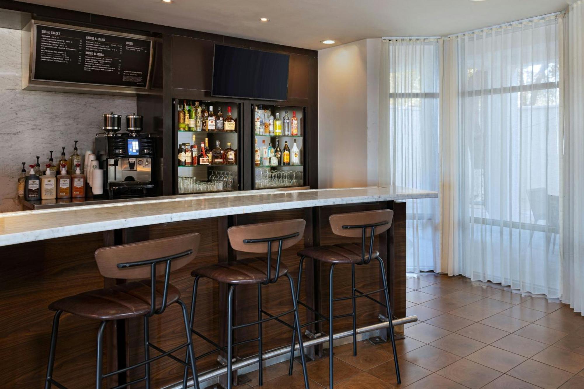 Courtyard Laredo Hotel Екстериор снимка