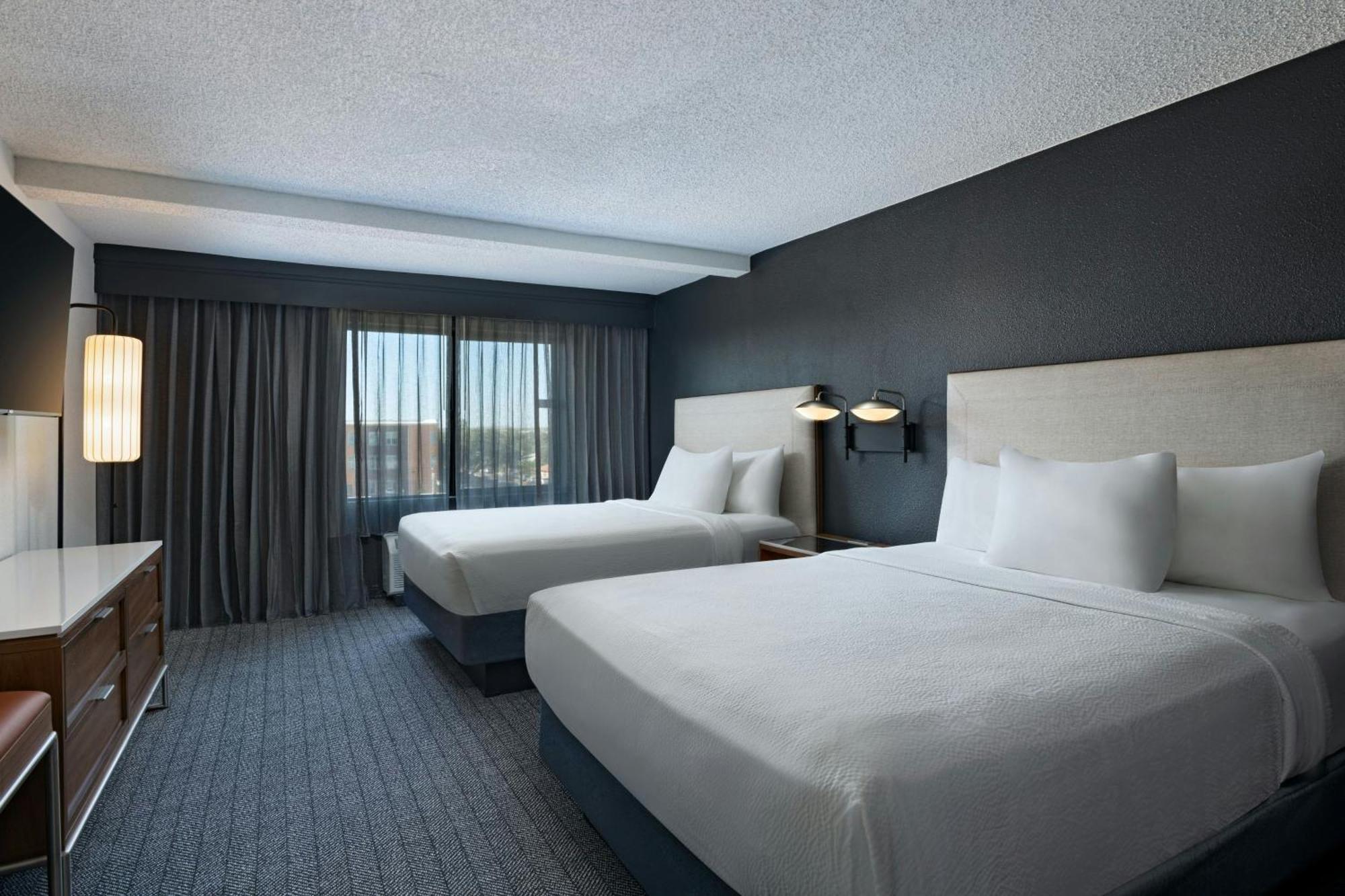 Courtyard Laredo Hotel Екстериор снимка